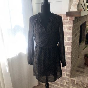 Super flattering & comfortable Ralph Lauren dress